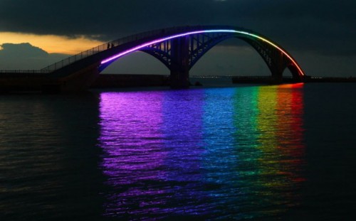 rainbow-bridge_2292828k-640x399