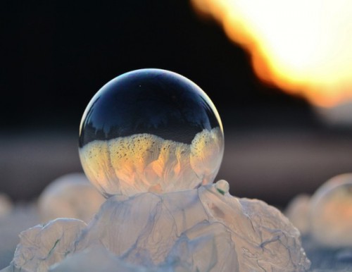 frozen-in-a-bubble-by-angela-kelly-2-650x503