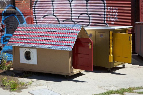 recycled-homeless-homes-project-gregory-kloehn-1